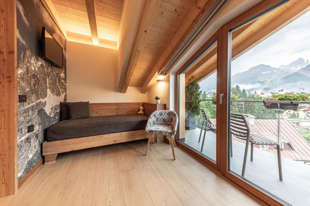 Hotel La Perla Andalo Eksteriør billede