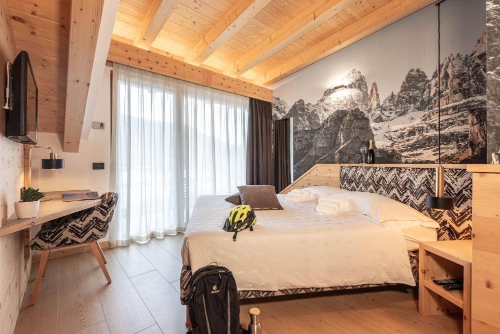 Hotel La Perla Andalo Eksteriør billede